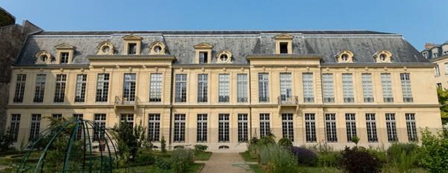 Facade du tribunal administratif de Paris