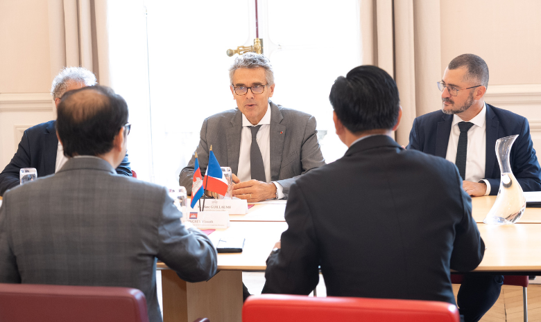 delegation cambodge 2.png