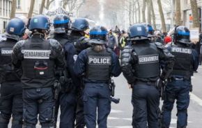 Photographie de policiers et gendarmes
