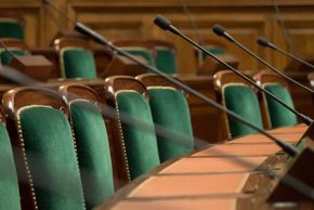 salle d'Assemblée générale, fauteuils